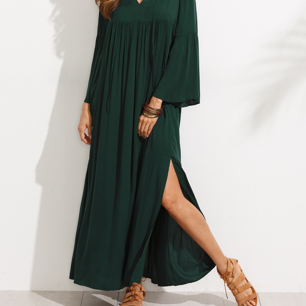 V Neck Bell Sleeve Split Maxi Dress - Picture 8 of 8